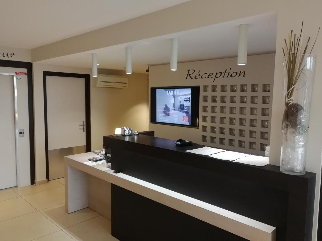 Contact Hotel Des Etats-Unis Тулуза Экстерьер фото